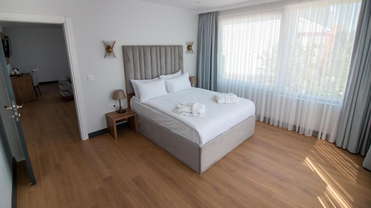 Lake Life Hotel Iznik Exterior photo